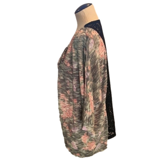 WOMENS floral lace back cardigan. - Picture 9 of 11